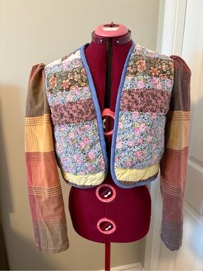 Floral Patchwork Quilt Cropped Jacket - Pink Multi